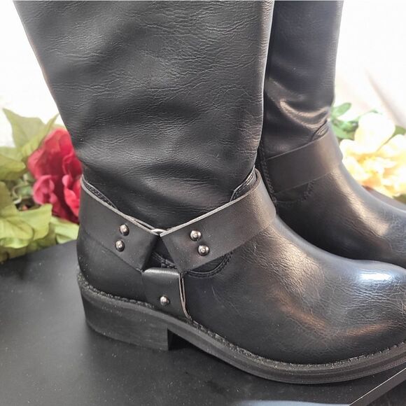 NIB Very Volatile Meridee Black Calf Height Boot - Picture 5 of 13